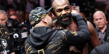 Jon Jones tourne le dos à l&rsquo;UFC