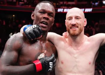 UFC Fight Night 271 : Pyfer choque Adesanya, résultats et moments forts de la soirée