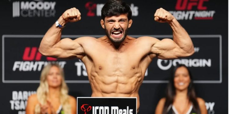 Arman Tsarukyan : Parcours, contrats, gains en carrière et plus encore