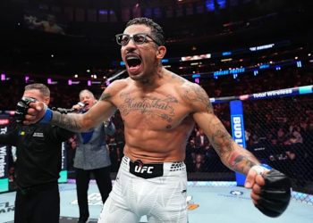 VIDEO UFC Perth : Le TKO dévastateur de Carlos Prates sur Della Maddalena !