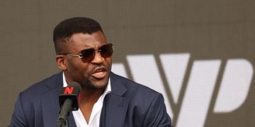 Ngannou de retour dans la cage : « Le silence ne doit pas être confondu avec l&rsquo;absence »