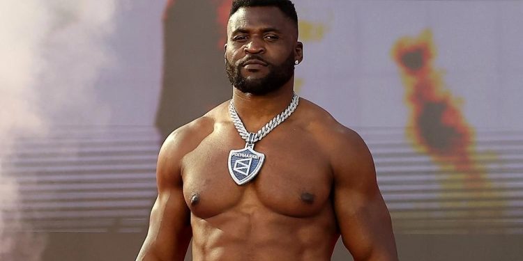 MVP MMA 1 : des records sur Netflix, un Ngannou dévastateur et une question que tout le monde évite