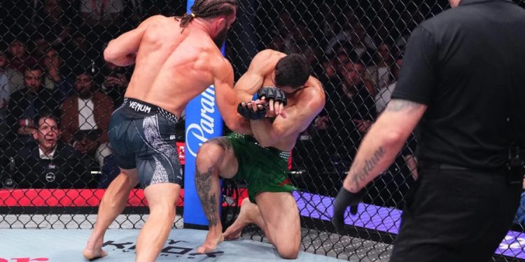 UFC Baku : Fiziev foudroie Torres, résultats complets et salaires de la carte principale