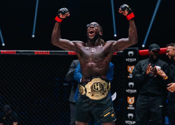 Oualy Tandia signe au PFL : L&rsquo;espoir français invaincu part à la conquête des États-Unis