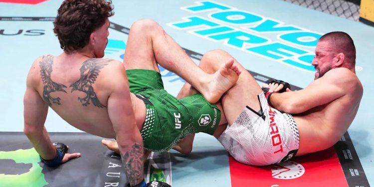 UFC Vegas 120 : Salkilld étrangle Gamrot au premier round, un contendeur est né